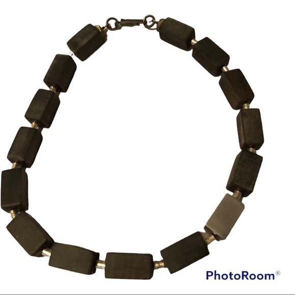 Chunky Black Choker - Picture 1 of 5